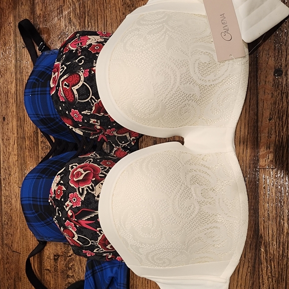 Colorful Bra Collection - Picture 8 of 9